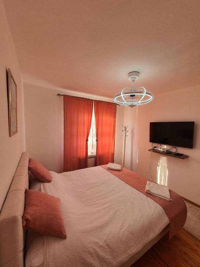 Sarajevo Central View Apartment Buitenkant foto